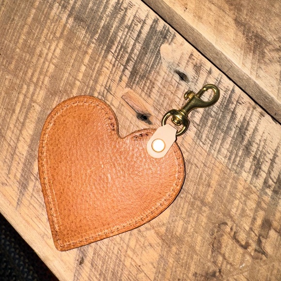 Meanwhile back on the Farm Heart Shaped Leather Keychain key fob dangle puck hol - Picture 2 of 2